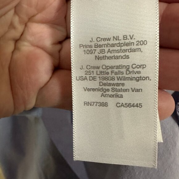 Madewell Women's Signature Poplin Short-Sleeve Button-Down Shirt, Blue, Large - Picture 7 of 8